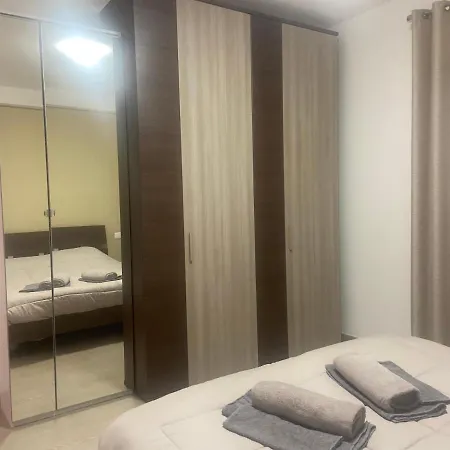 Luxury Apartement In Appartamento